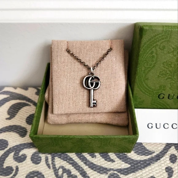 SOLD!!!   Gucci Sterling Silver Marmont Interlocking G Key Pendant Necklace - Picture 2 of 5